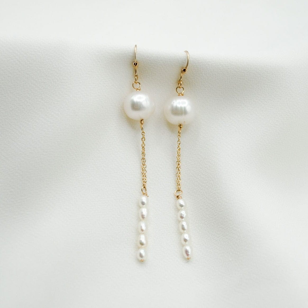 Rhea Pearl Earrings