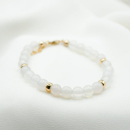 White agate gemstone bracelet